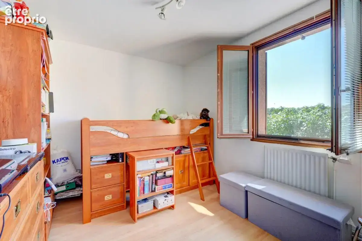 Maison de 4 pièces de 85 m² à Vaulx-en-Velin - photo 9