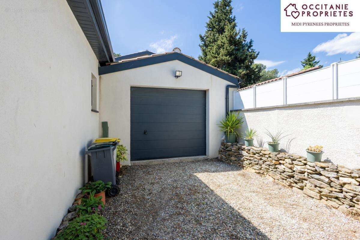 Maison à BOUILHONNAC