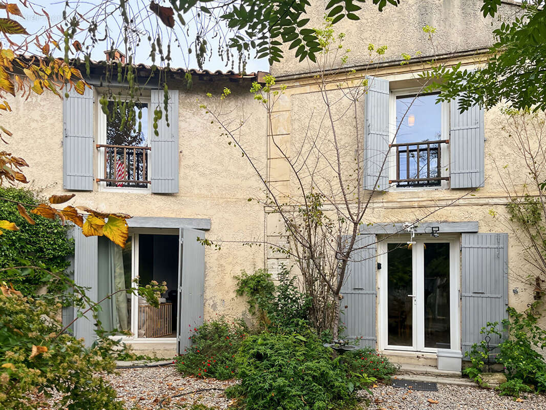 Maison à TARASCON