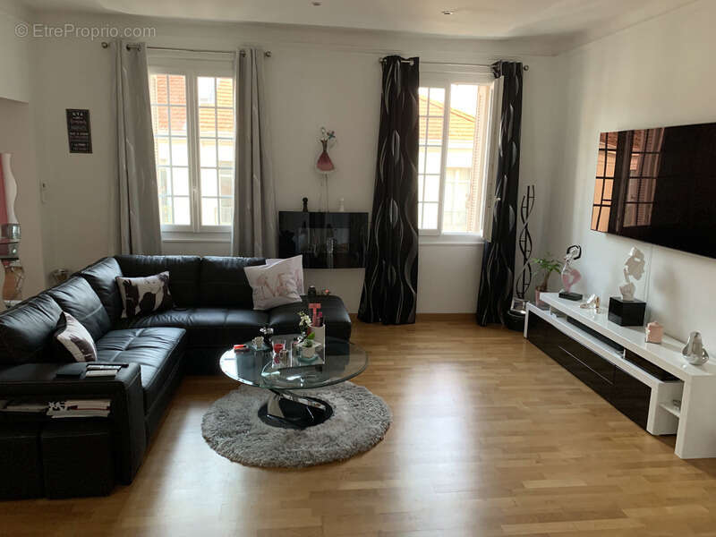 Appartement à SAINT-RAPHAEL