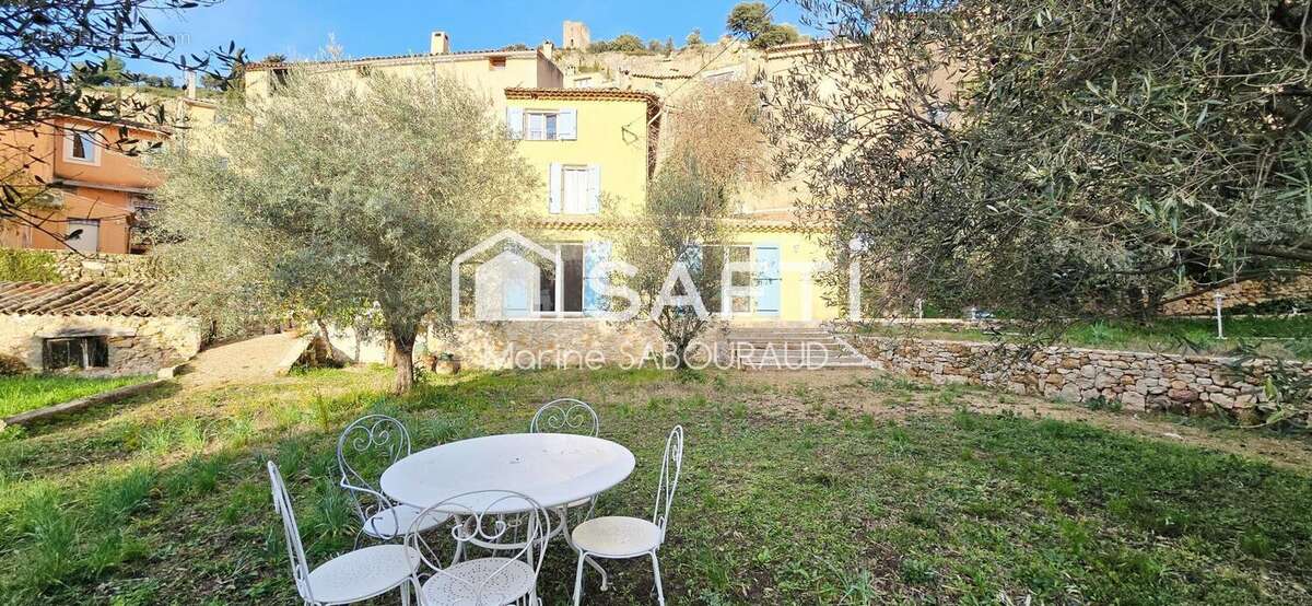 Photo 2 - Maison à COTIGNAC