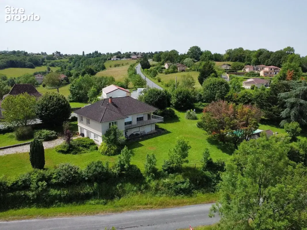 Maison sur les hauteurs de figeac avec piscine - photo 9