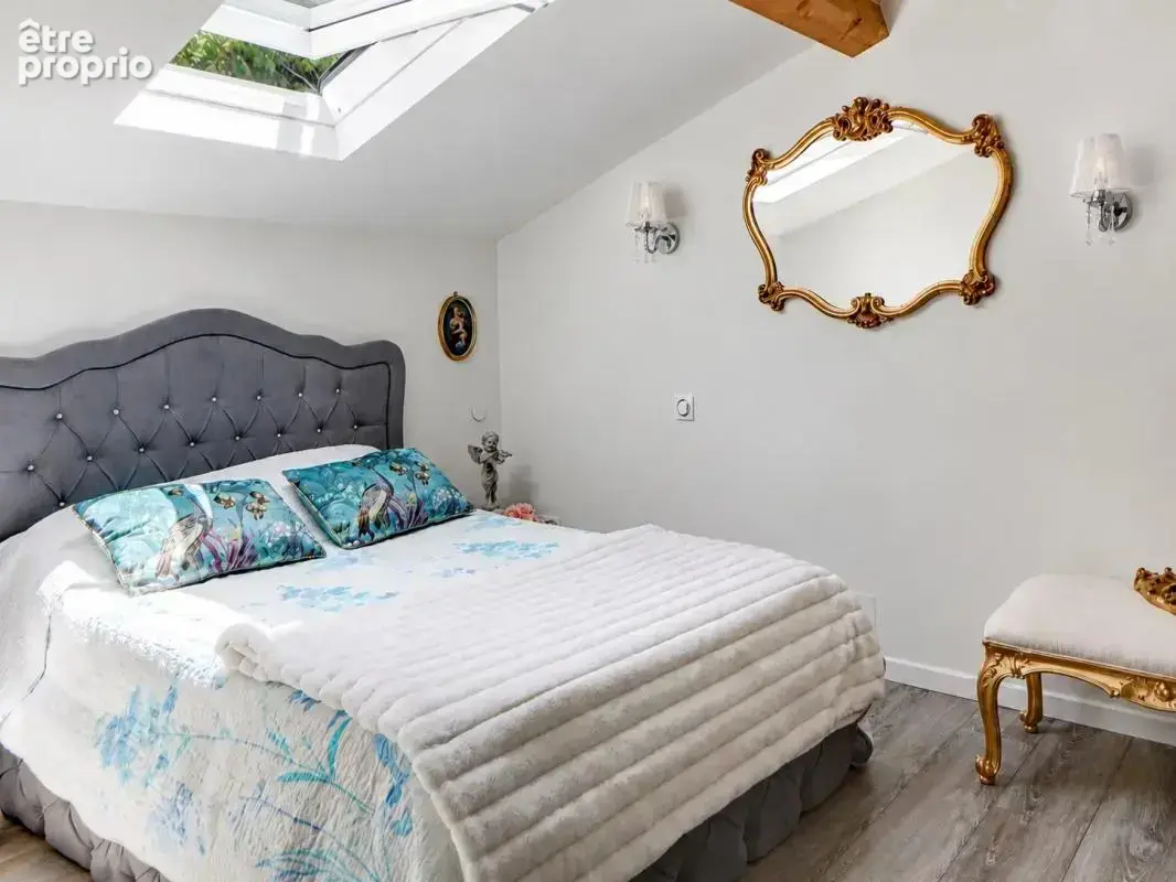 Maison familiale rénovée avec véranda, terrasse, jardin et double cave – Nice Est, secteur résidentiel sécurisé - photo 13