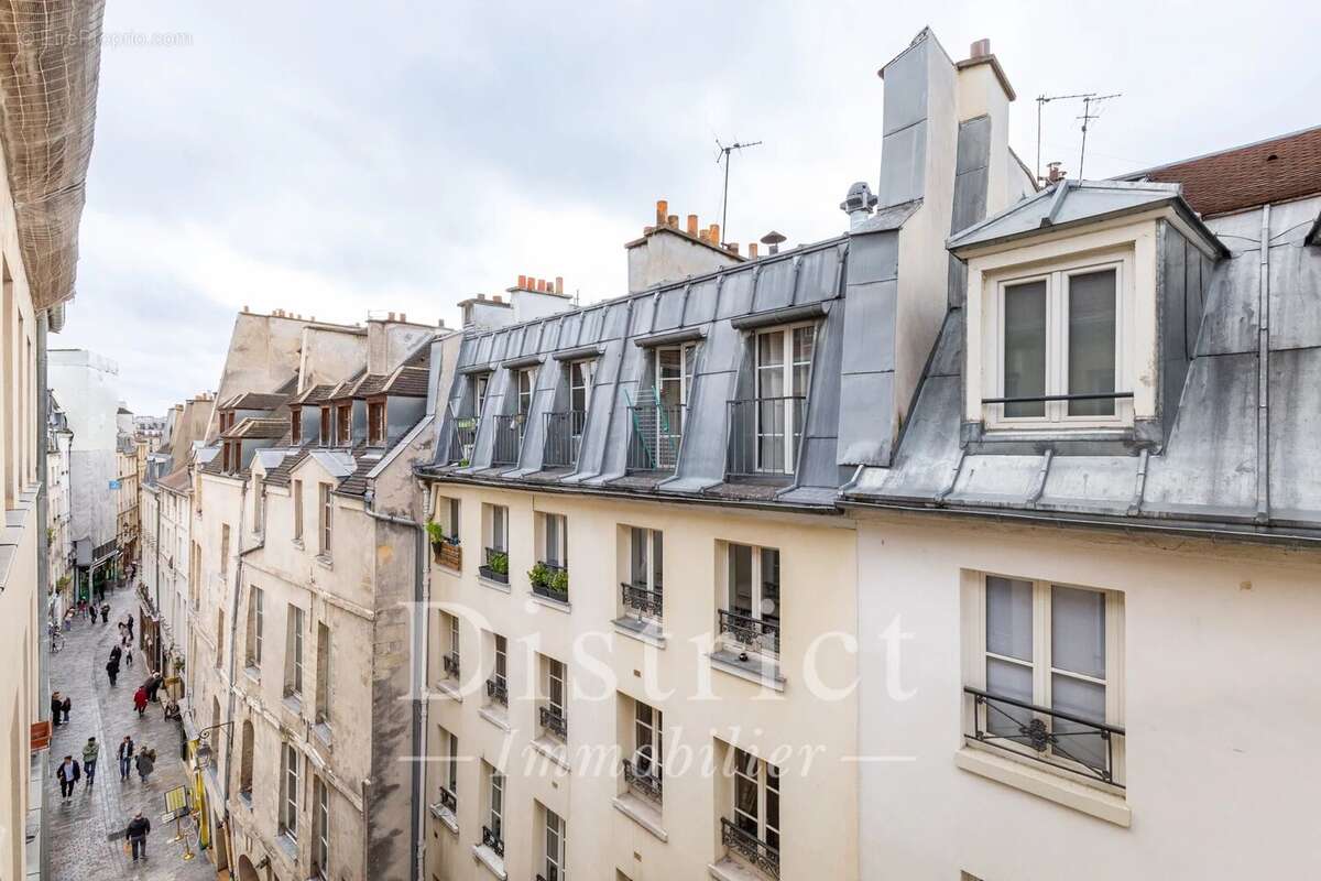 Appartement à PARIS-4E