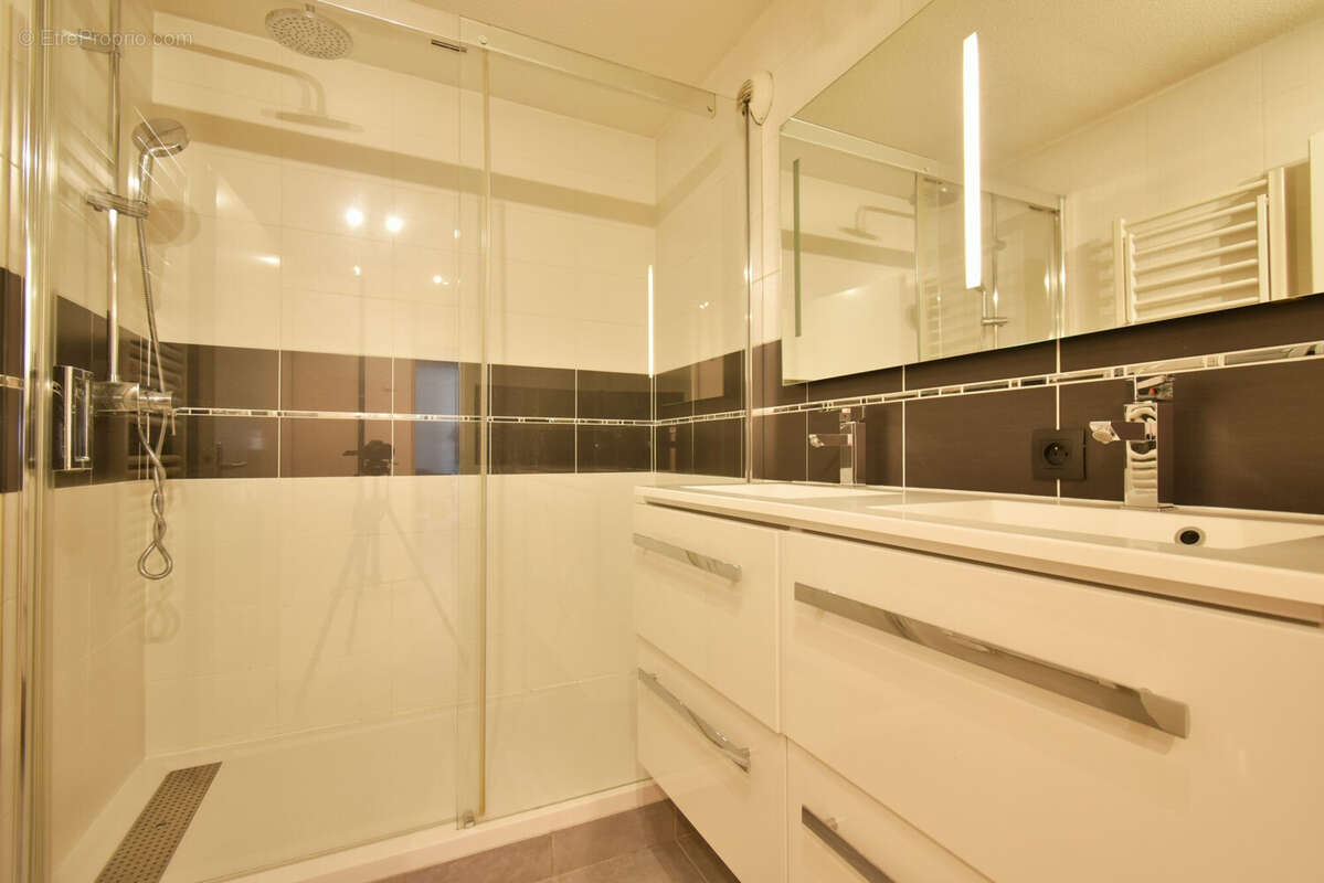 Appartement à THONON-LES-BAINS