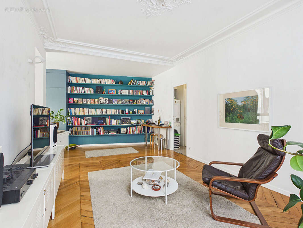 Appartement à PARIS-9E