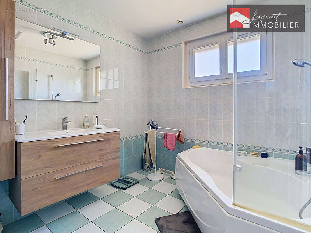 Maison sur sous sol semi-enterré, au calme, proche toutes commodités - photo 10