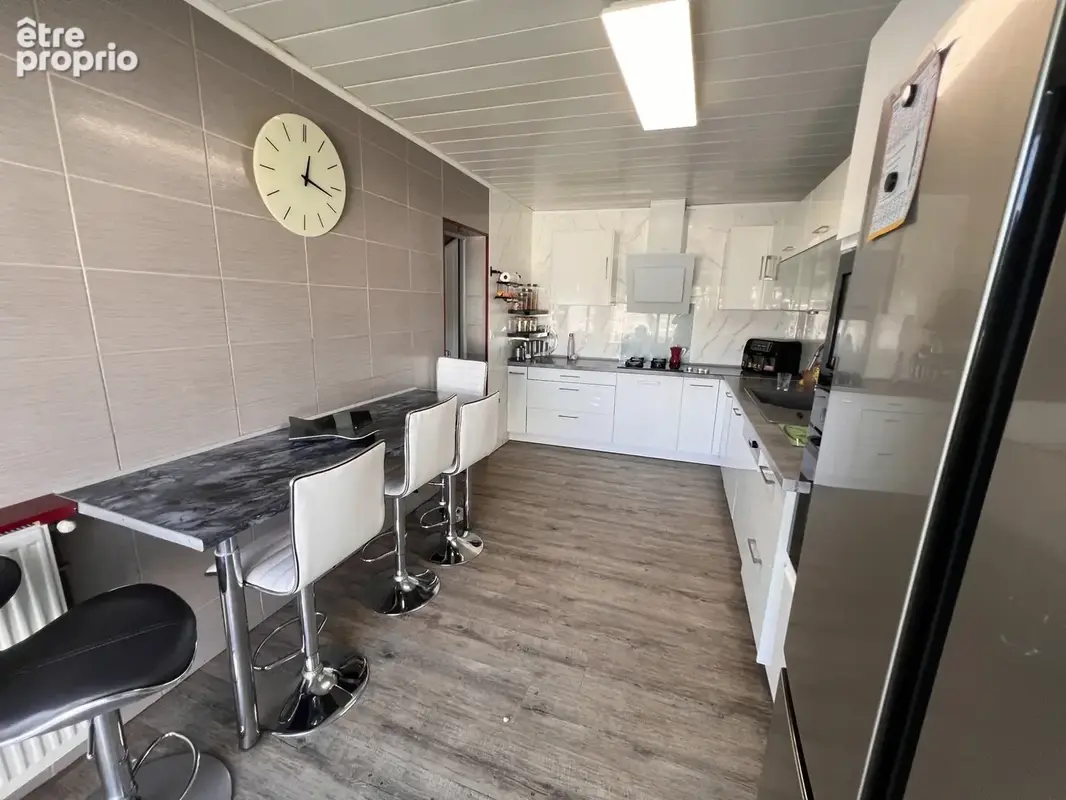 À Valence Est, maison avec 4 chambres - photo 3