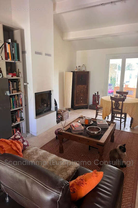 Maison à SAINT-ANTONIN-DU-VAR