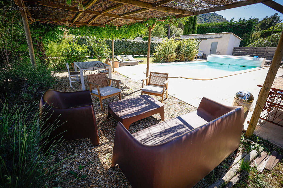 Photo 4 - Maison à SIMIANE-COLLONGUE