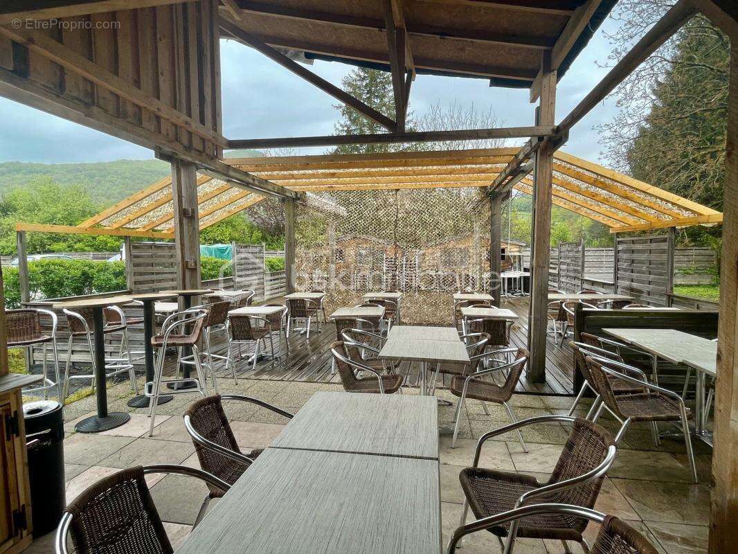 Commerce à SALLENOVES