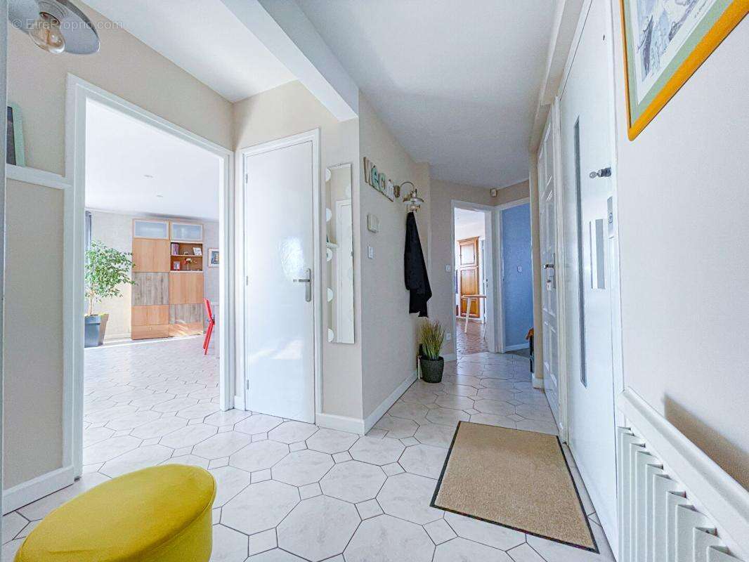 Appartement à SOTTEVILLE-LES-ROUEN
