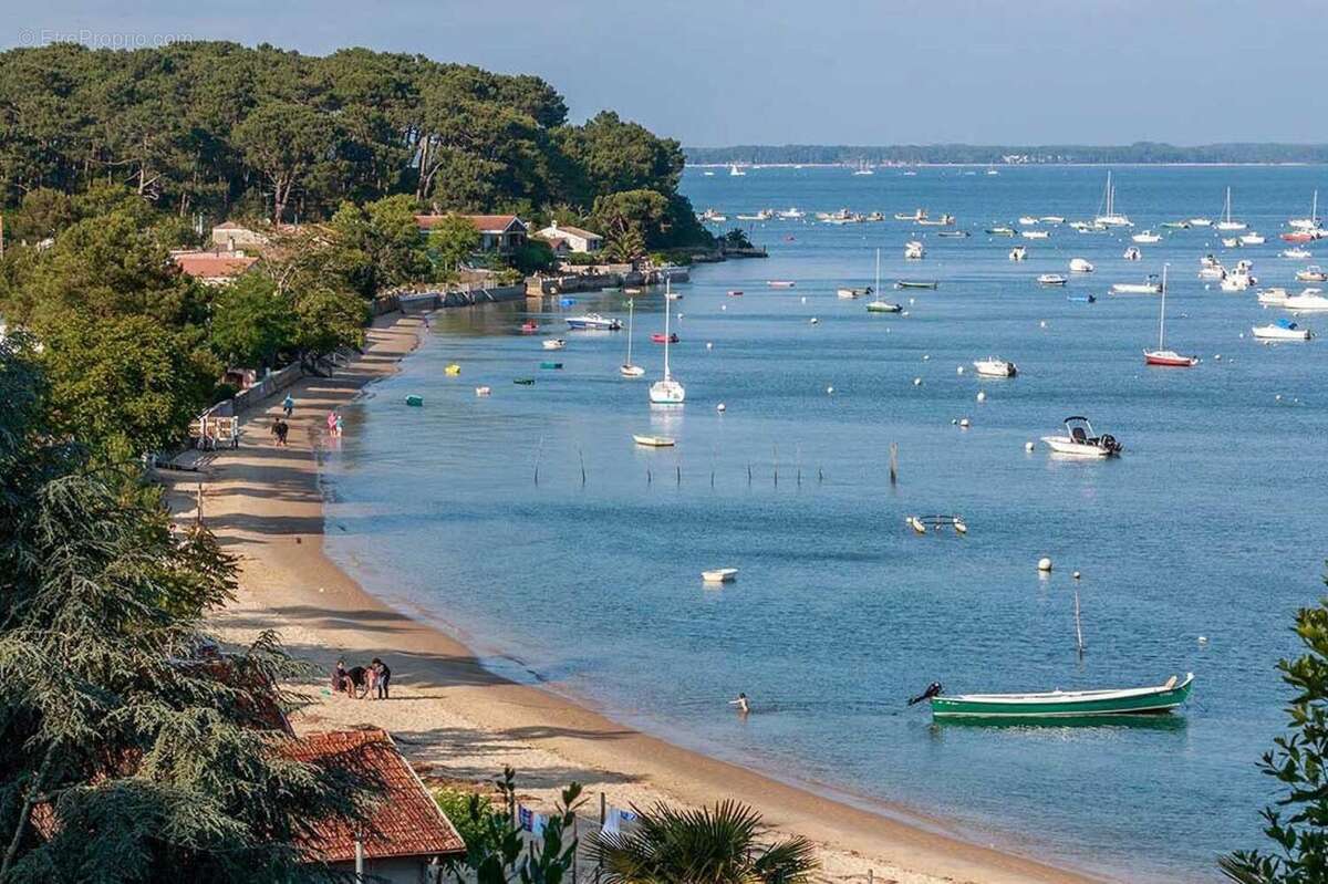 Photo 3 - Commerce à LEGE-CAP-FERRET