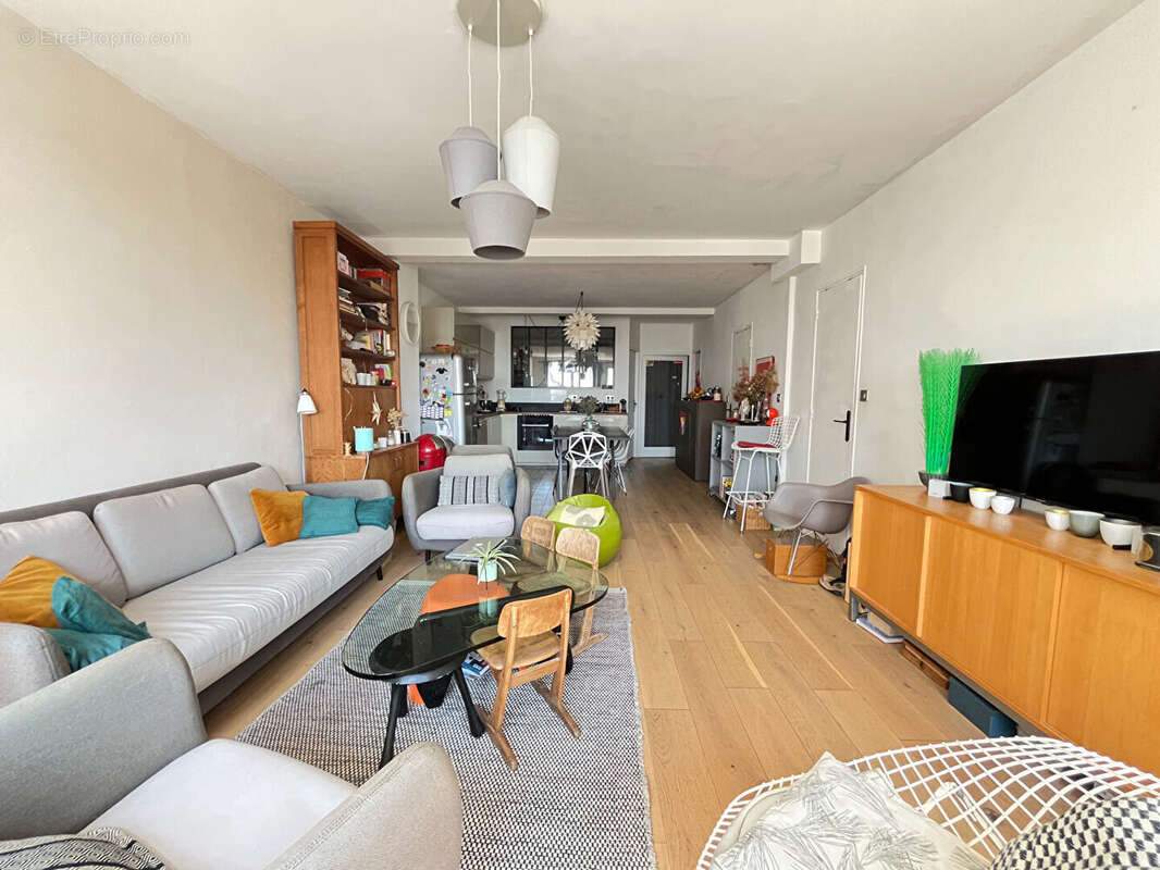 Appartement à SURESNES