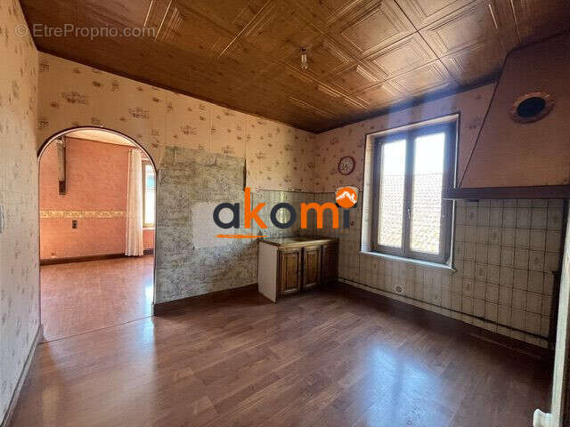 Maison 164 m² à Raon-L'etape  - photo 2