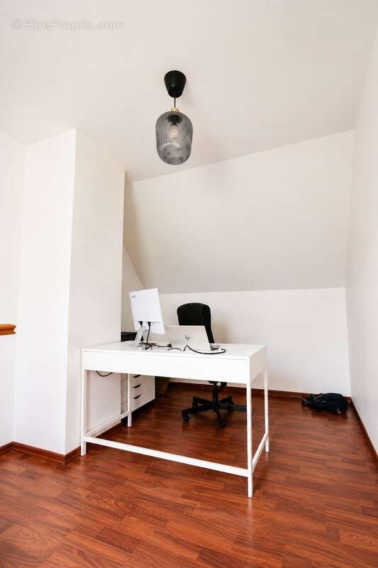 Maison 105 m² à Villecresnes  - photo 11