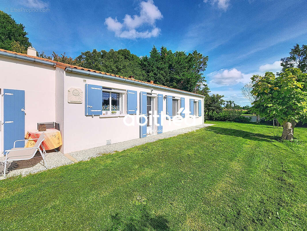 Maison à BOUTENAC-TOUVENT