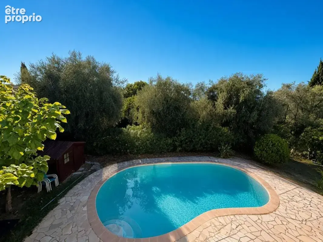 LA COLLE SUR LOUP Maison style californienne 4 chambres piscine double garage - photo 4