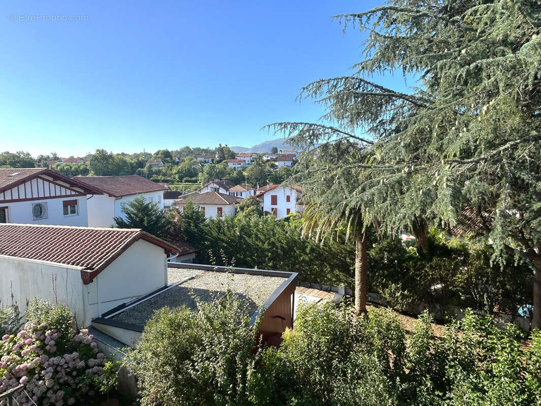 Appartement à CIBOURE