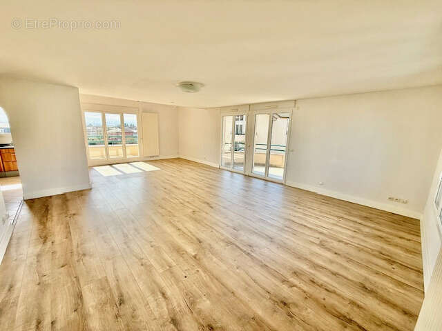 Appartement à DIVONNE-LES-BAINS