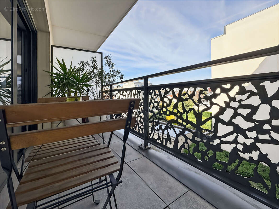 Appartement à ROSNY-SOUS-BOIS