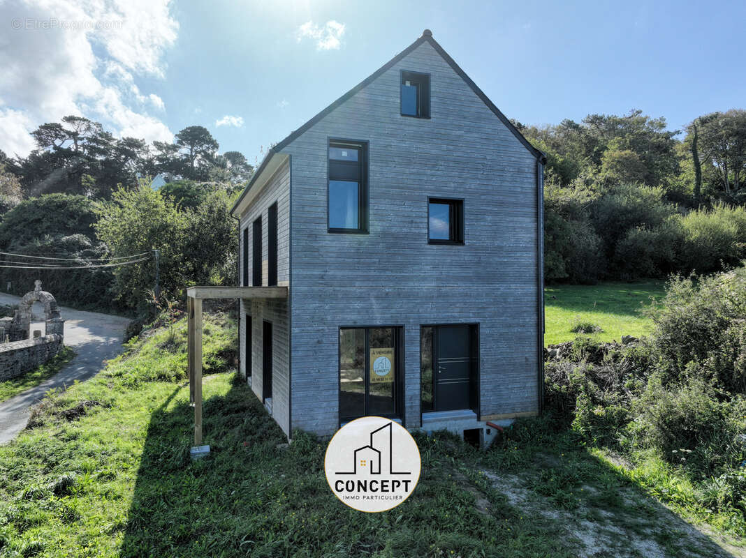 Maison à PLOUGASNOU