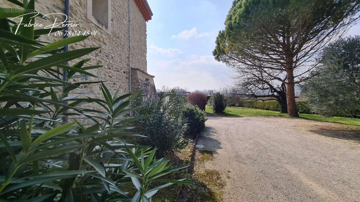 Maison à LORIOL-SUR-DROME