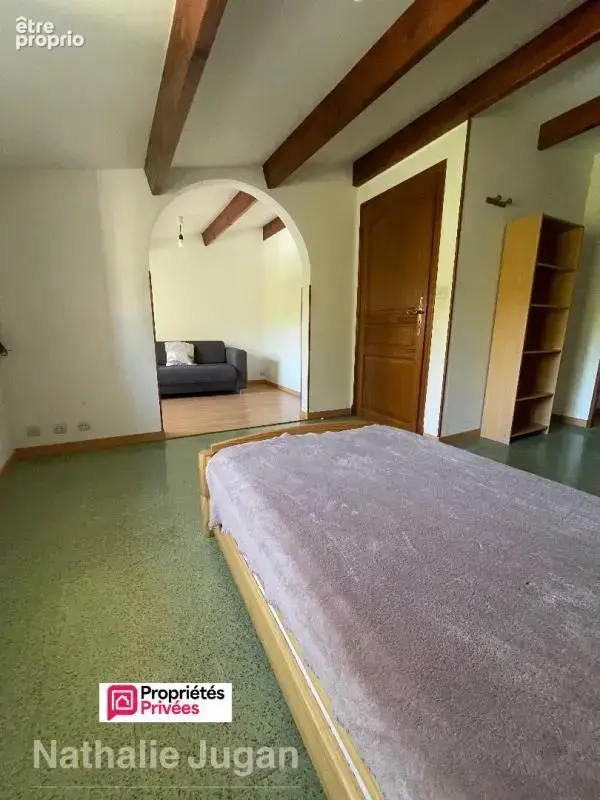 A vendre Maison atypique - Six Fours Les Plages 6P de 156.35 m2 avec garage et piscine - photo 16