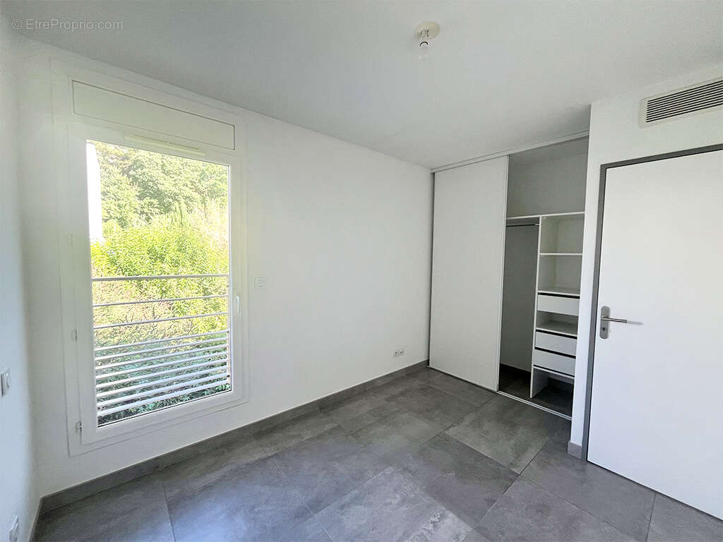 Appartement à MARSEILLE-12E