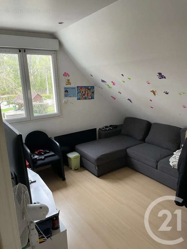 Maison 94 m² à Nassandres  - photo 6