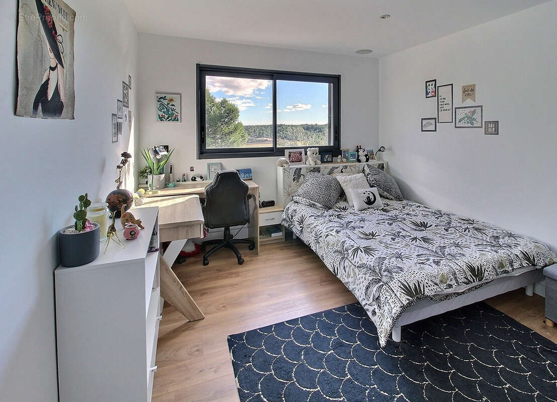 Maison à COMBAILLAUX