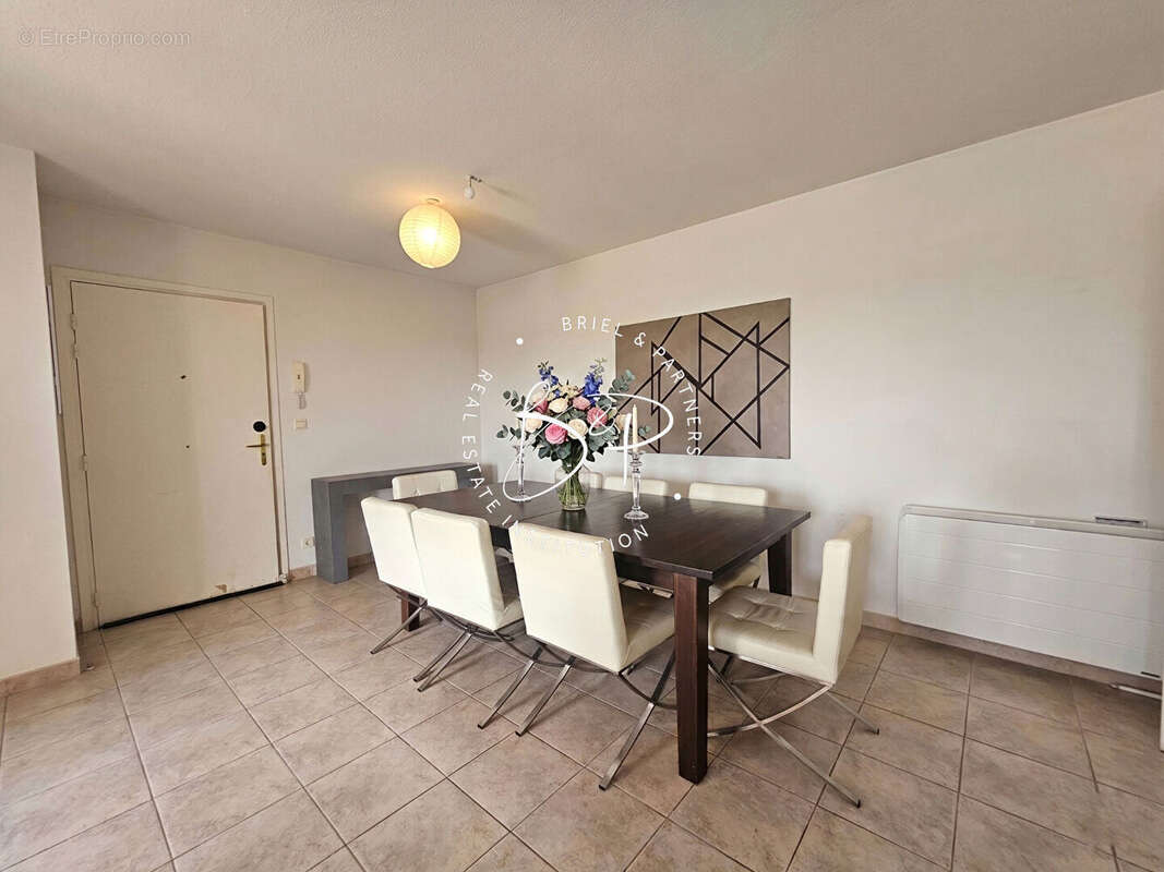 Appartement à LORGUES
