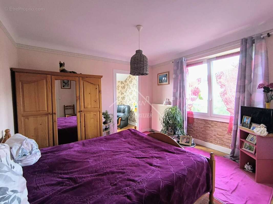 Maison à SAINT-ELOY-LES-MINES