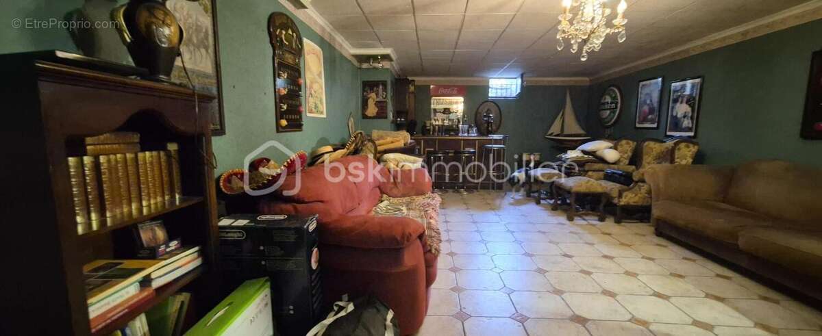 Maison spacieuse avec sous sol total et verranda – Vente unique - photo 12