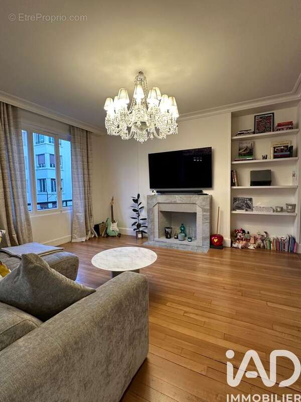 Photo 3 - Appartement à NEUILLY-SUR-SEINE