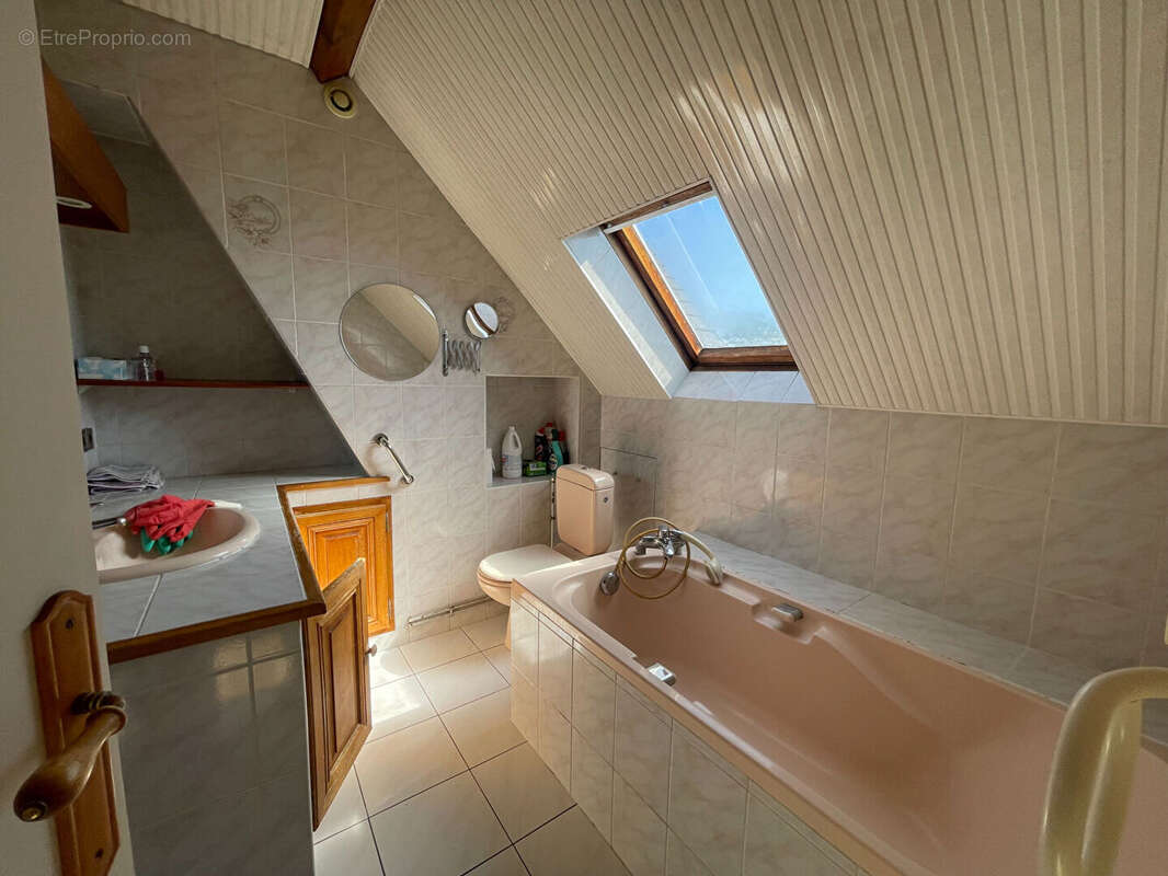 Maison à SARTROUVILLE