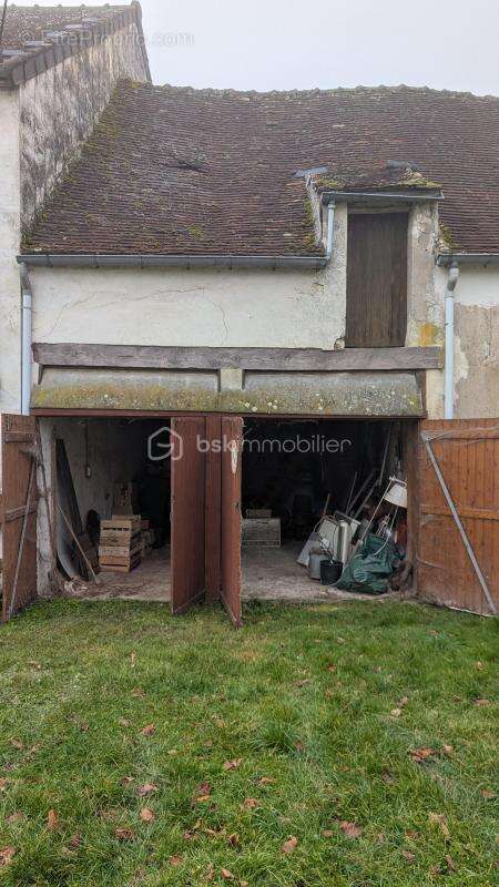 Maison à SAINT-GERMAIN-SOUS-DOUE