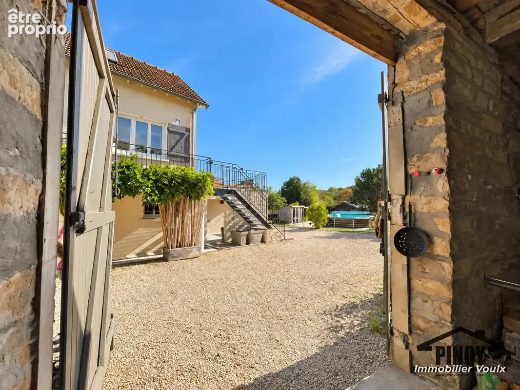 Une maison soignée, un grand jardin et de belles dépendances - À 10 de Moret sur Loing - photo 16