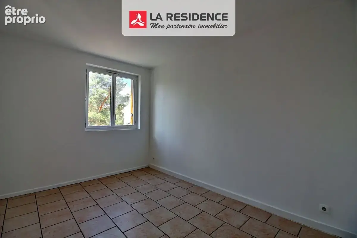 Appartement 3 pièces 59 m² à vendre à Poissy (78300) - photo 5