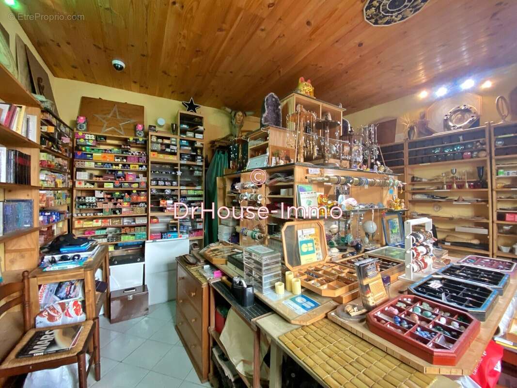 Commerce à MARSEILLE-6E