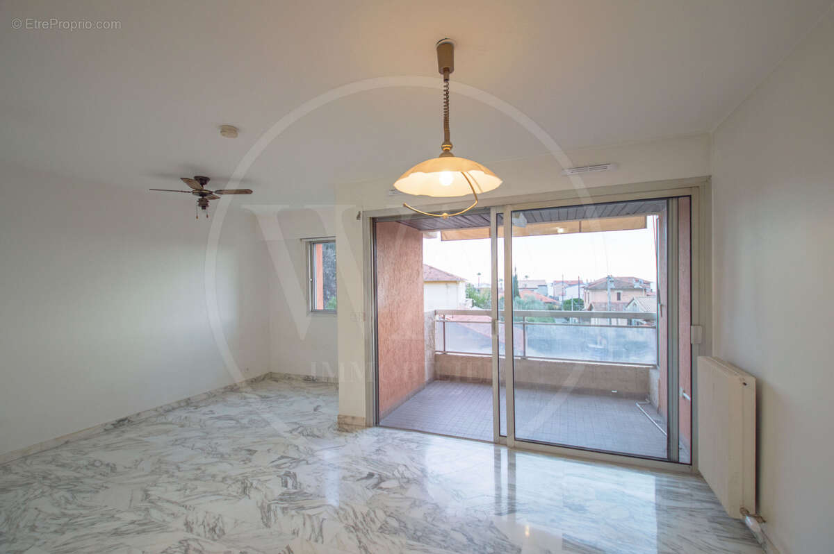 Appartement à CAGNES-SUR-MER