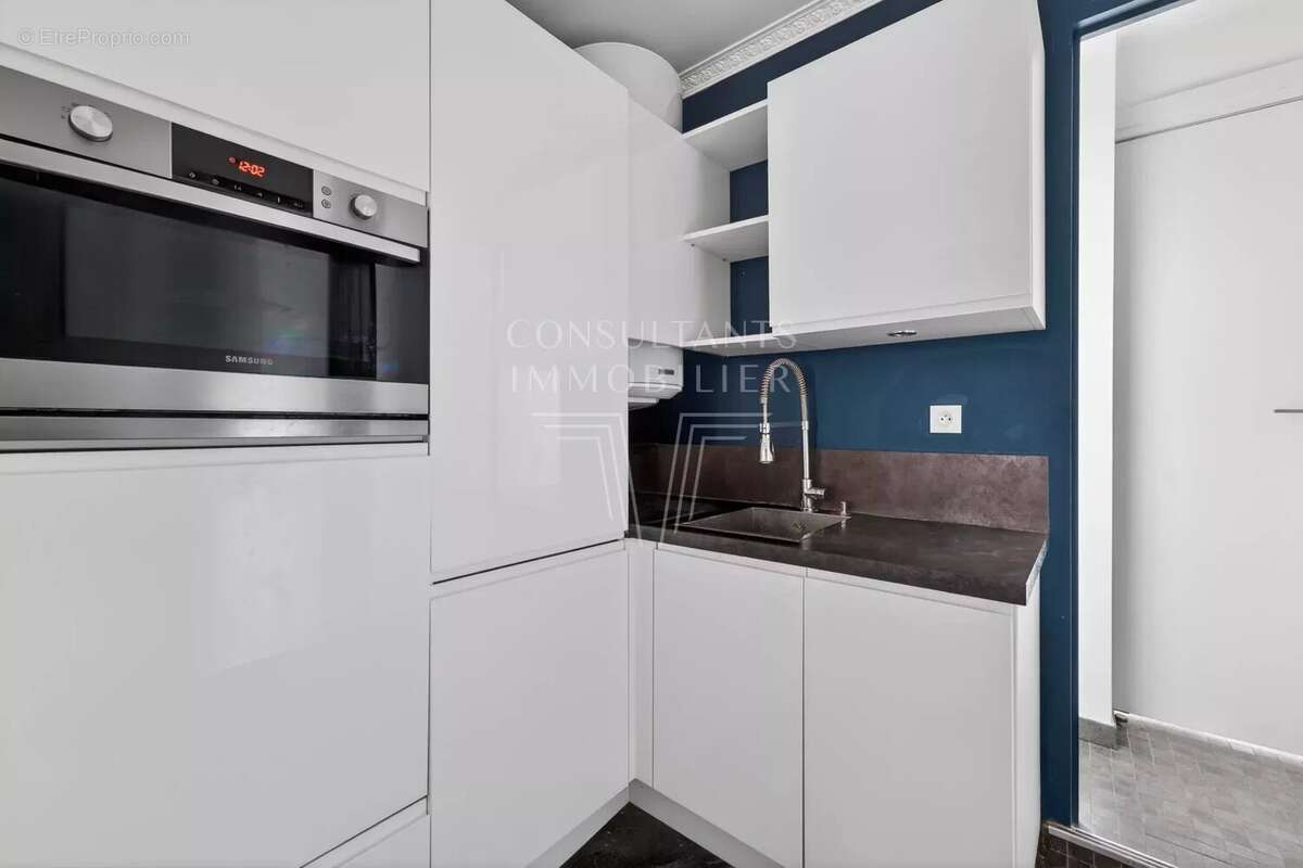 Appartement à LEVALLOIS-PERRET