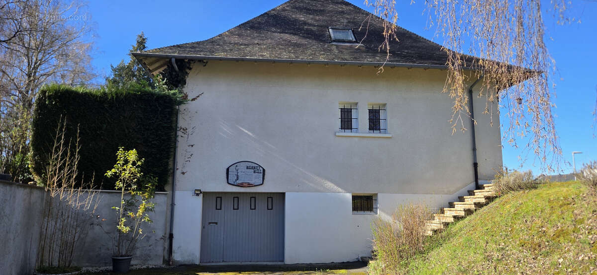 Maison à LUBERSAC