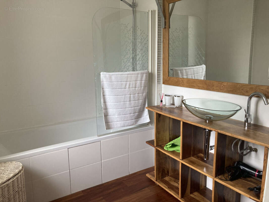 Maison 252 m² à Saint-Jean-Pied-De-Port  - photo 8