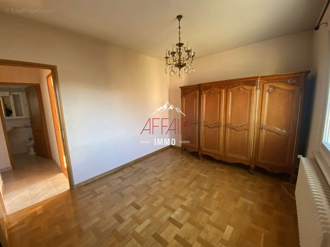 Appartement t4 dans maison proches commodités - 74240 gaillard - photo 8
