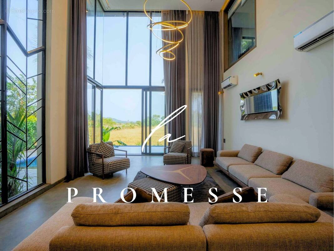 Photo 1 - Maison à ANGLET