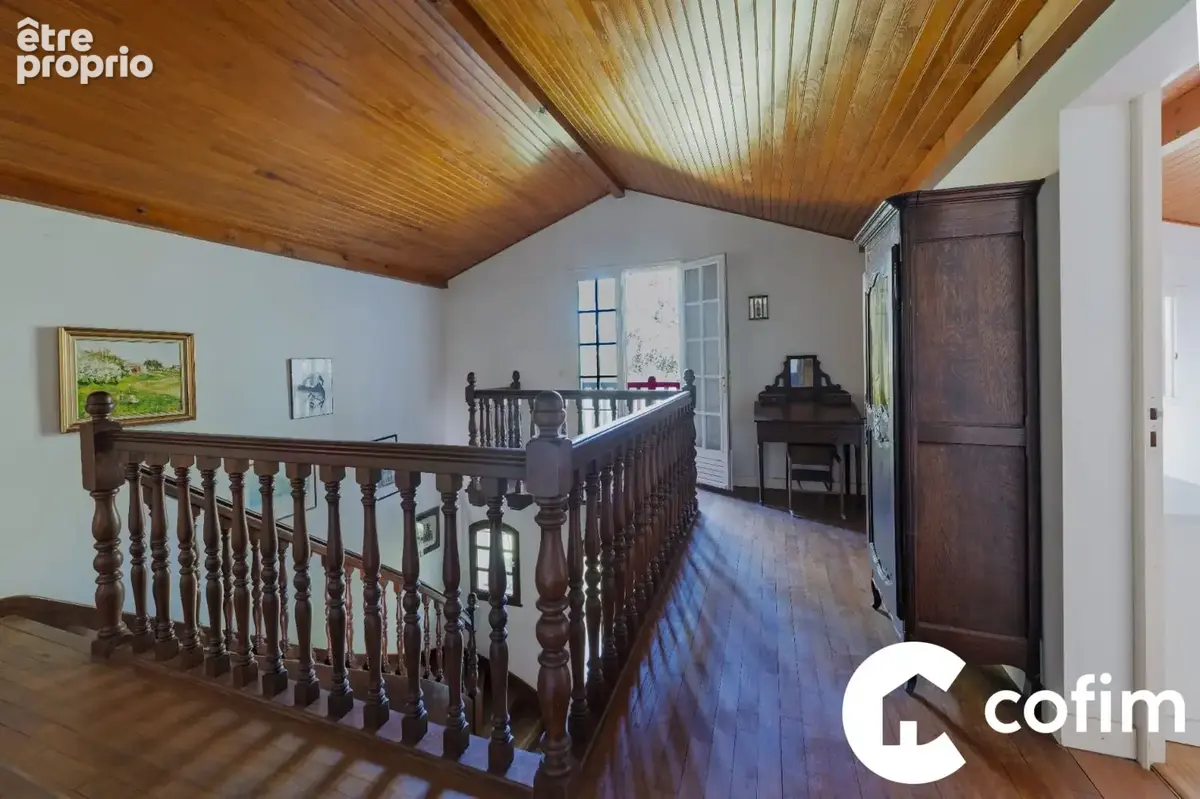 Maison 218 m² à Urt  - photo 5