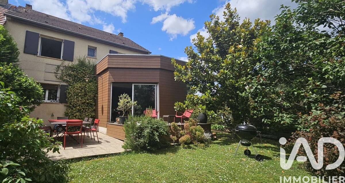 Photo 1 - Maison à NOISEAU