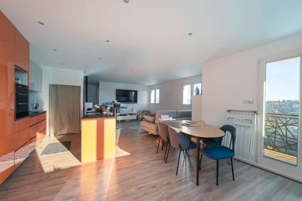 Maison 211 m² à Tanneron  - photo 9