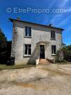 Maison à MEREVILLE